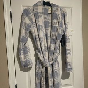 Cherokee Plush Robe